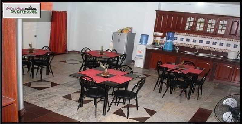 Pe'Re Aristo Guesthouse Mandawe Exterior foto