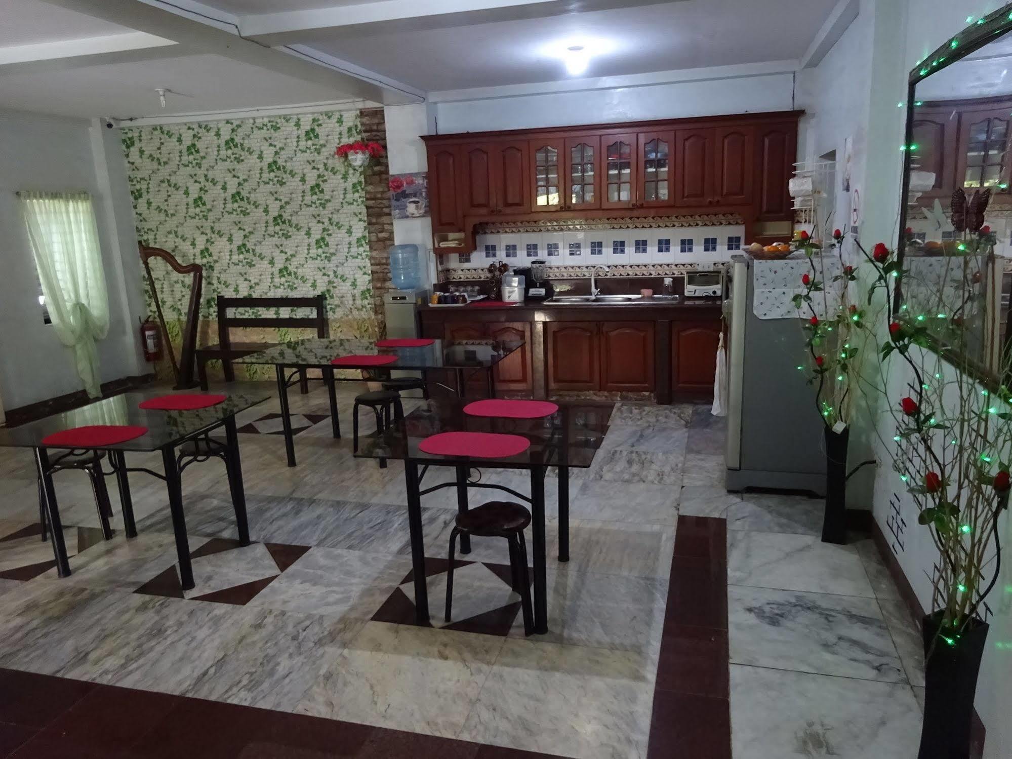Pe'Re Aristo Guesthouse Mandawe Exterior foto