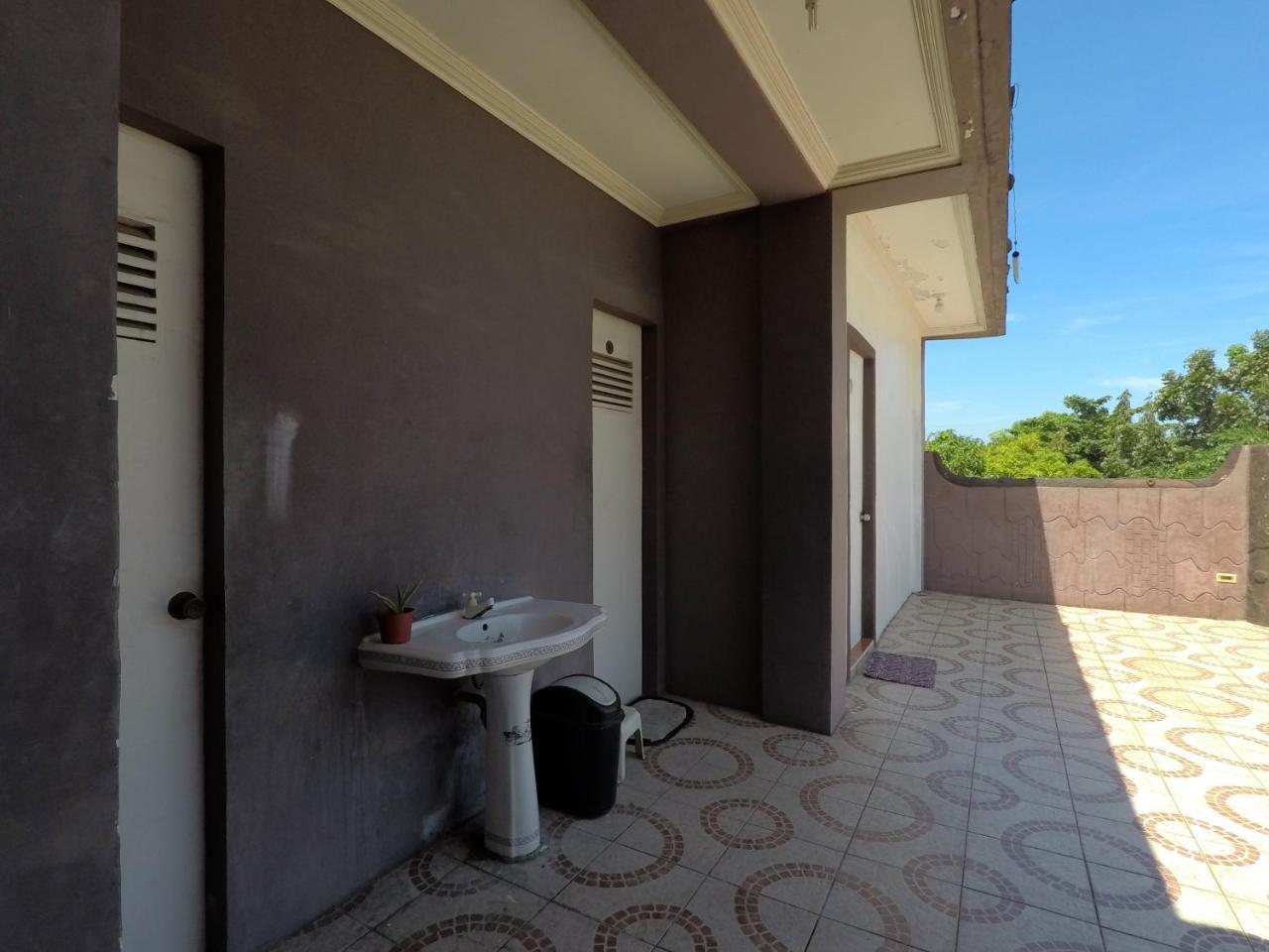 Pe'Re Aristo Guesthouse Mandawe Exterior foto